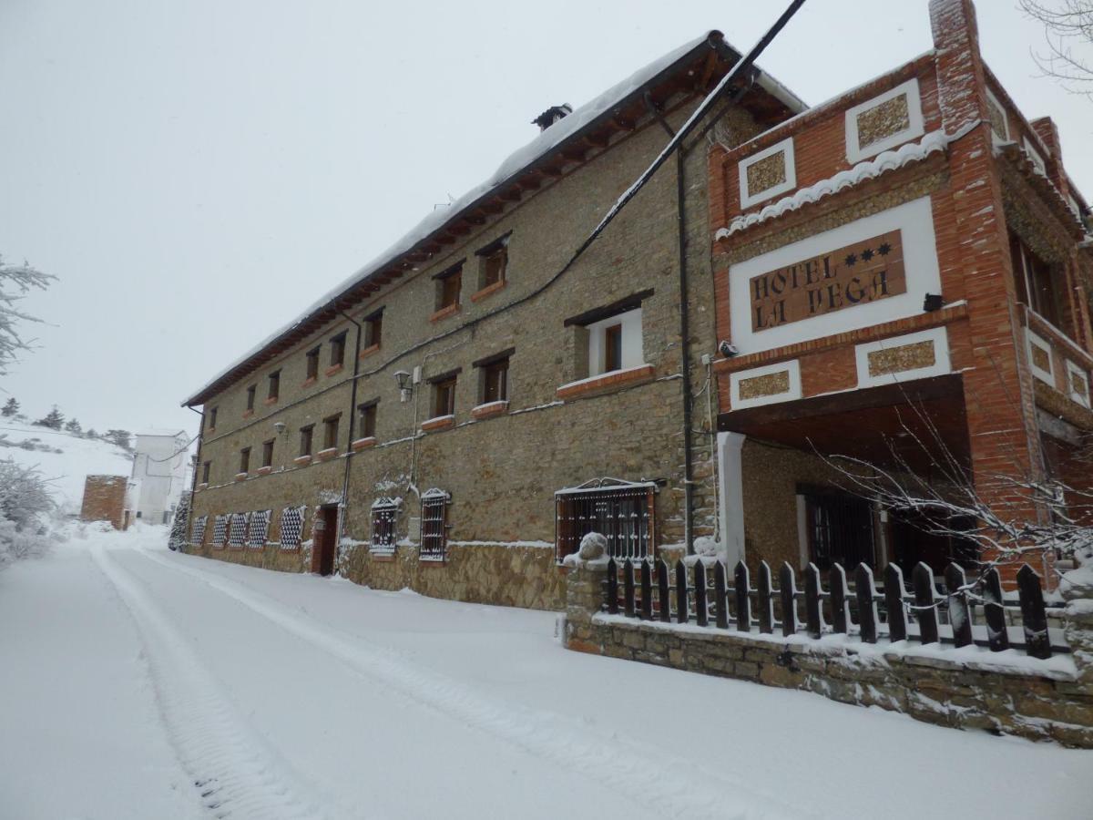 Hotel La Vega Alcalá de la Selva Exterior foto